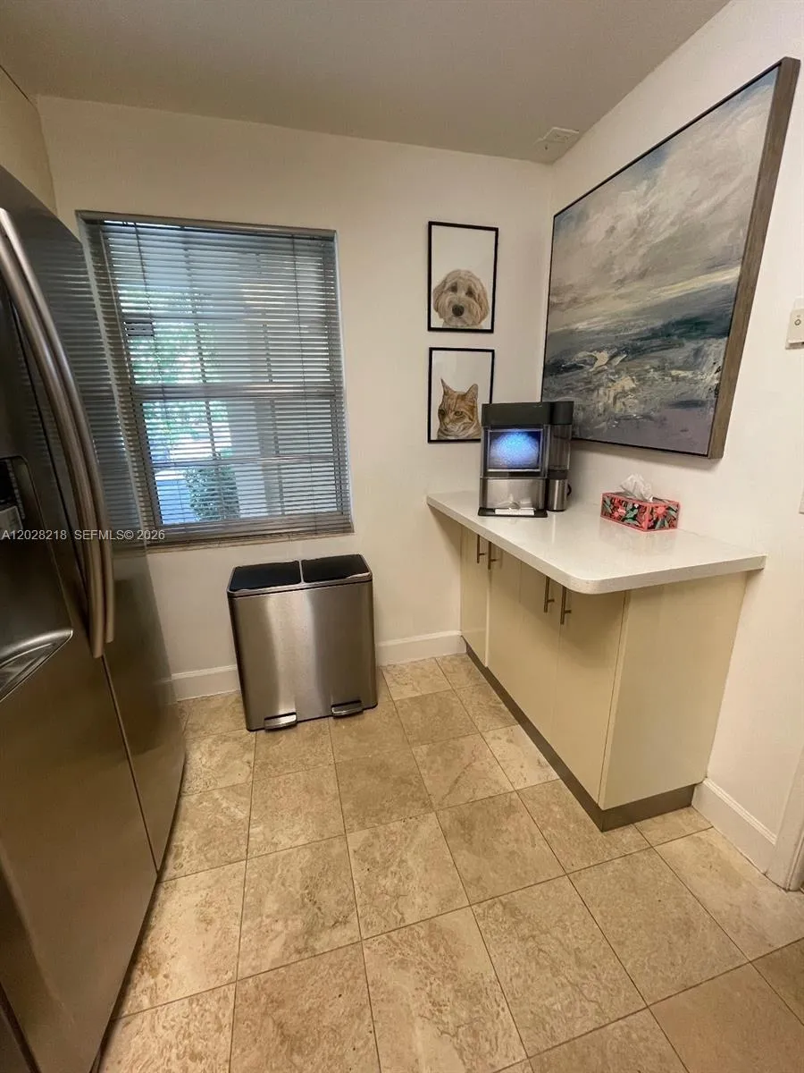 Extra counter for eat in kitchen