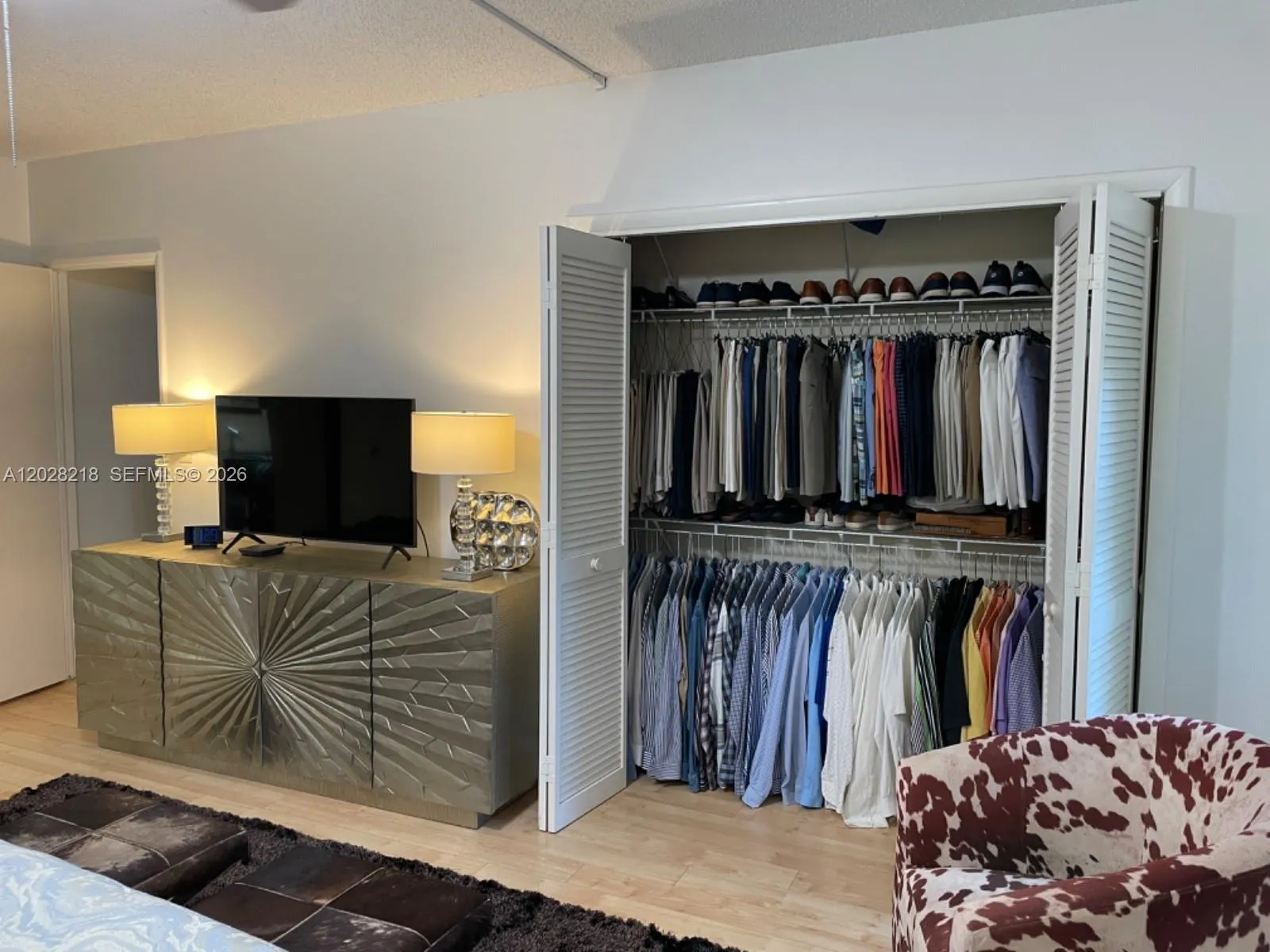 2nd closet in main bedroom