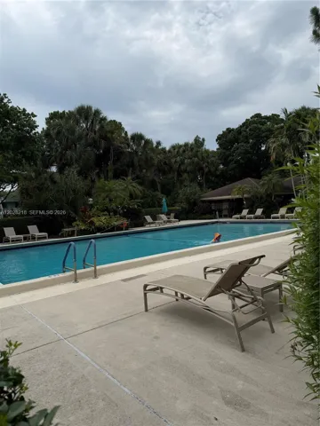 Community pool
