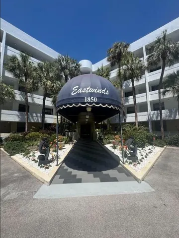Eastwinds Front Photo