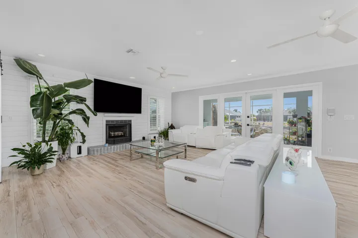 Family Room 3