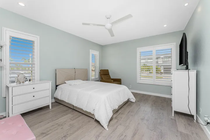 Guest Bedroom 4