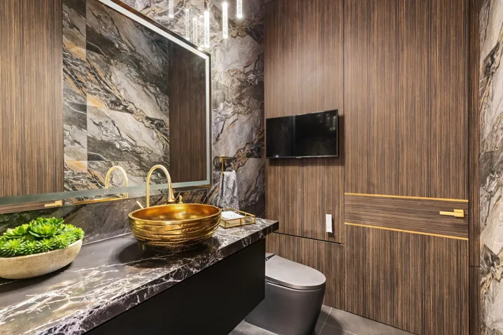 Powder Room 2