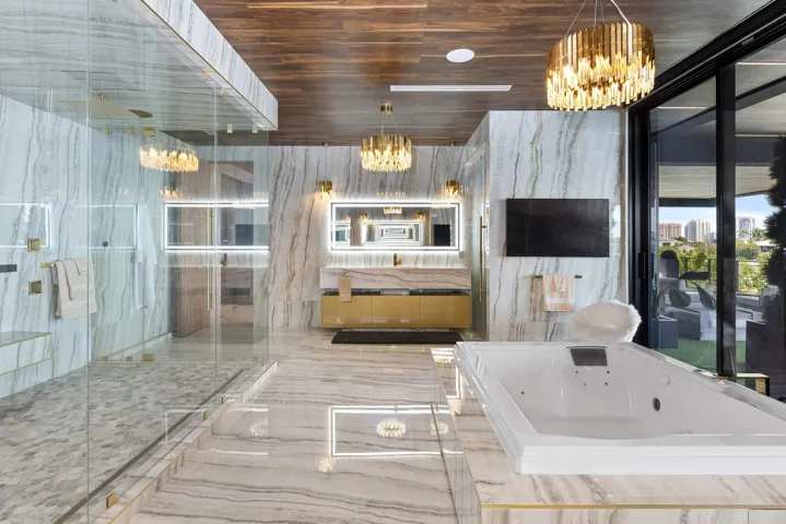 Master Bath 4