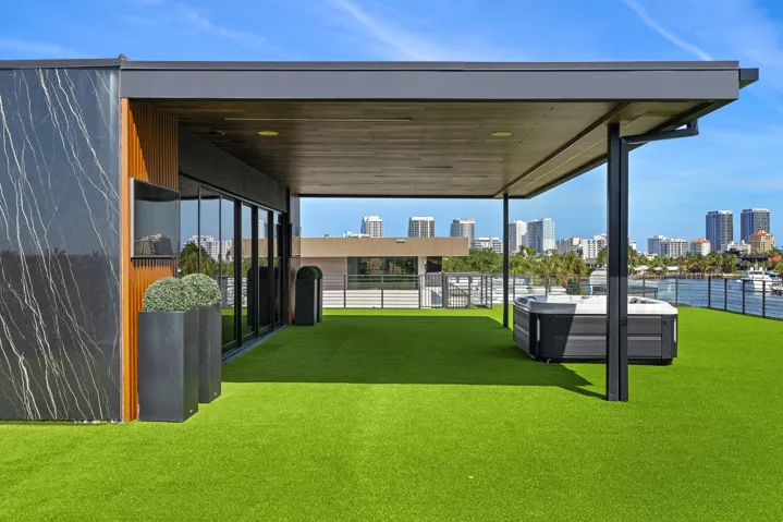 Terrace 9