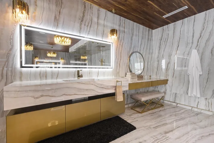 Master Bath 3