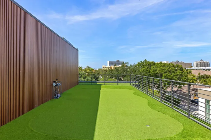 Terrace 13
