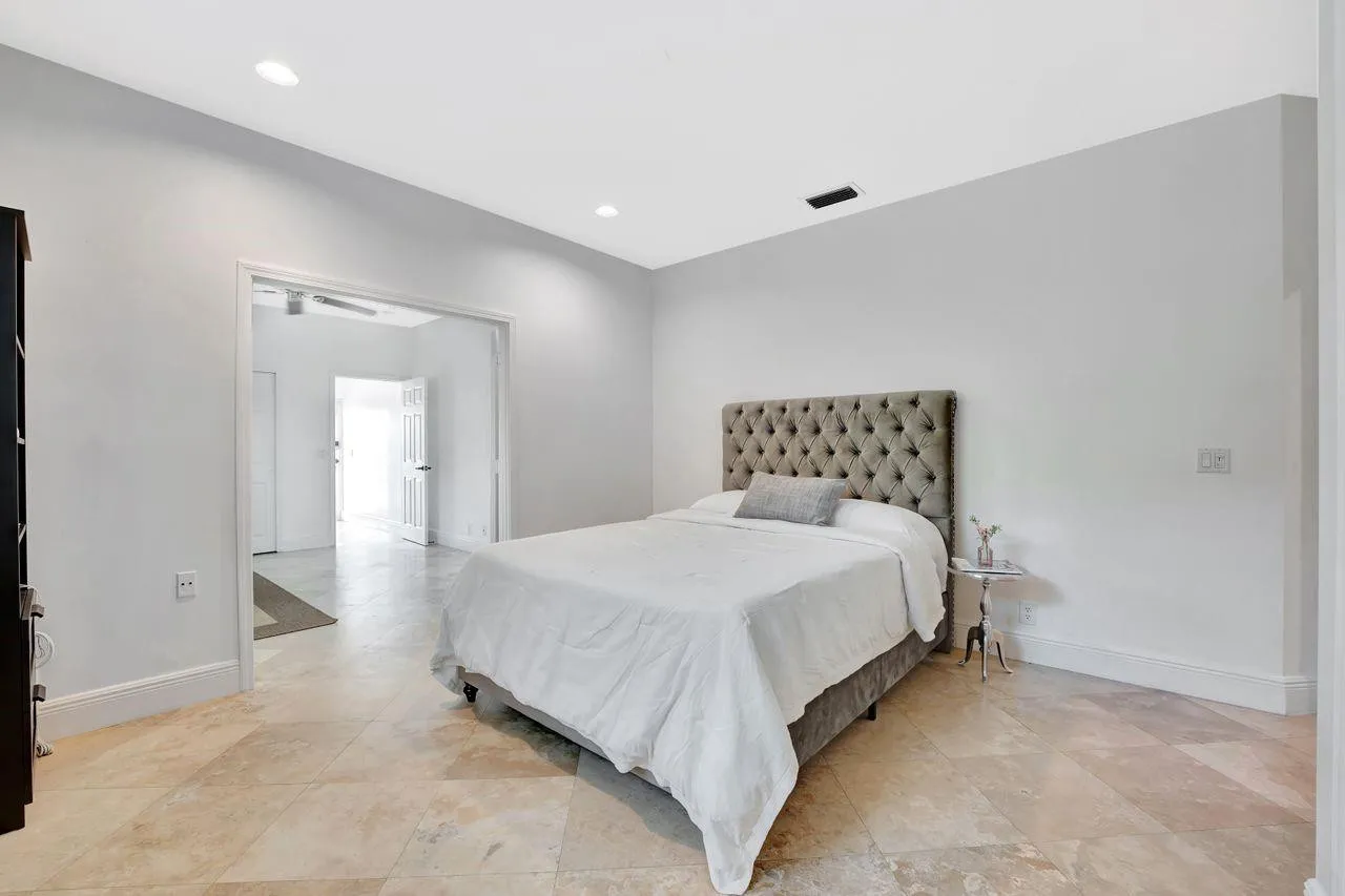 Property photo 59