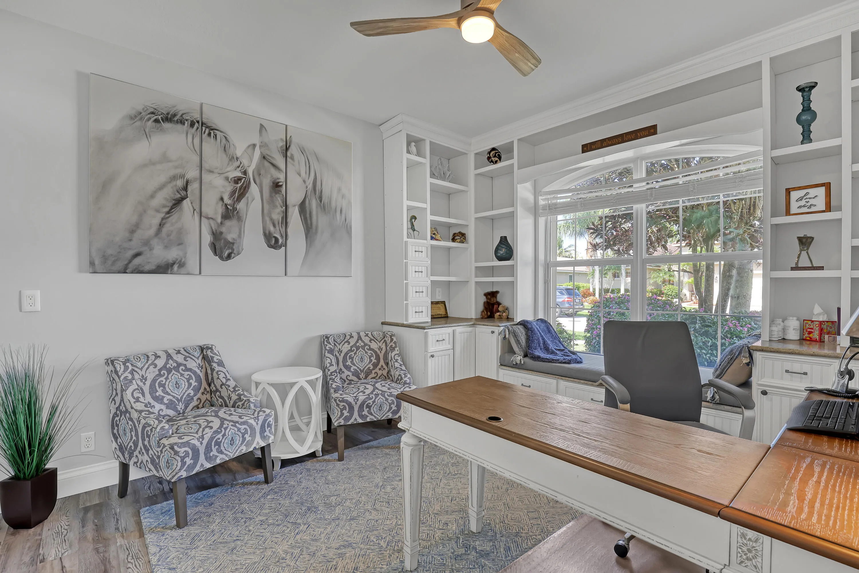 Gorgeous and peaceful office space