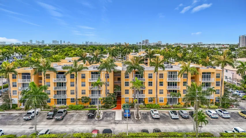 1341 SE 3rd Avenue #210-4