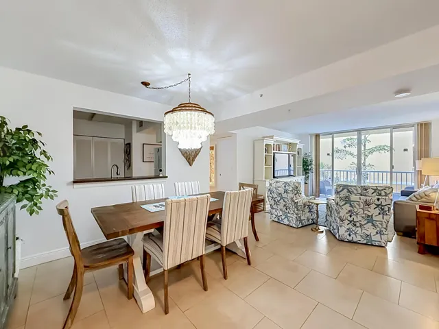 1341 SE 3rd Avenue #210-11