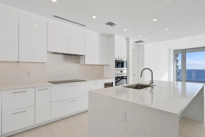 Modern kitchen