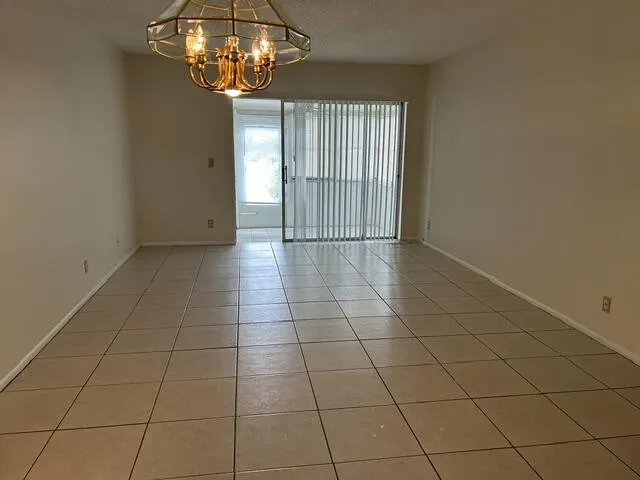 Living Room/dining
