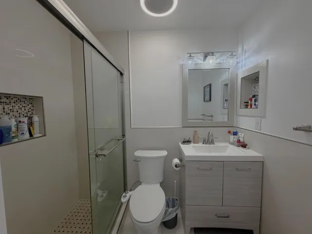 mb4