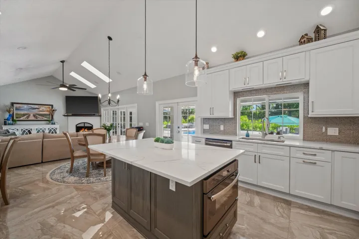 13275 Garwood Court