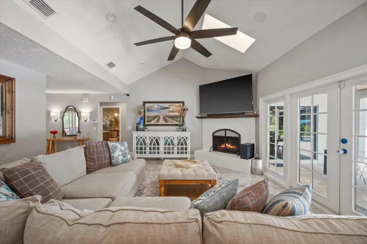 13275 Garwood Court