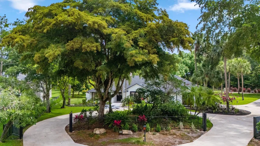 13275 Garwood Court