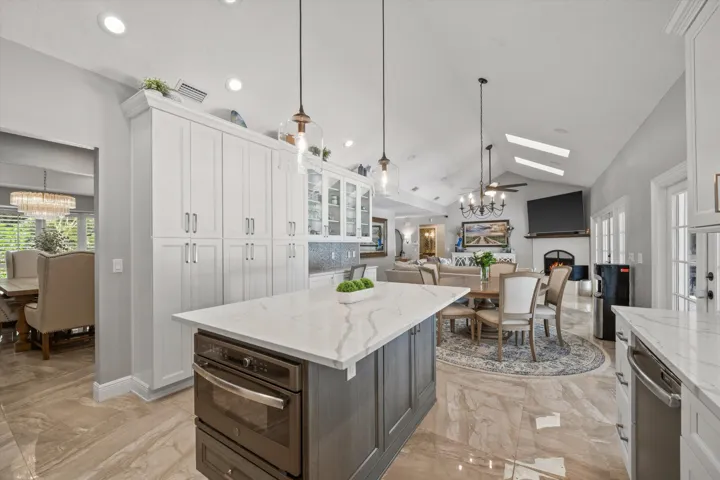 13275 Garwood Court