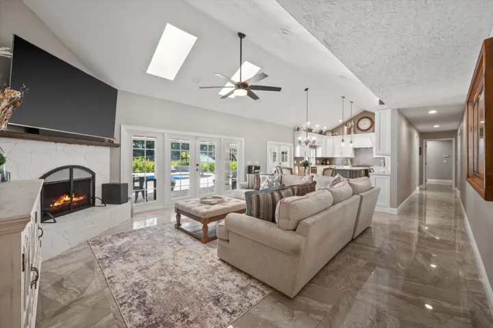 13275 Garwood Court
