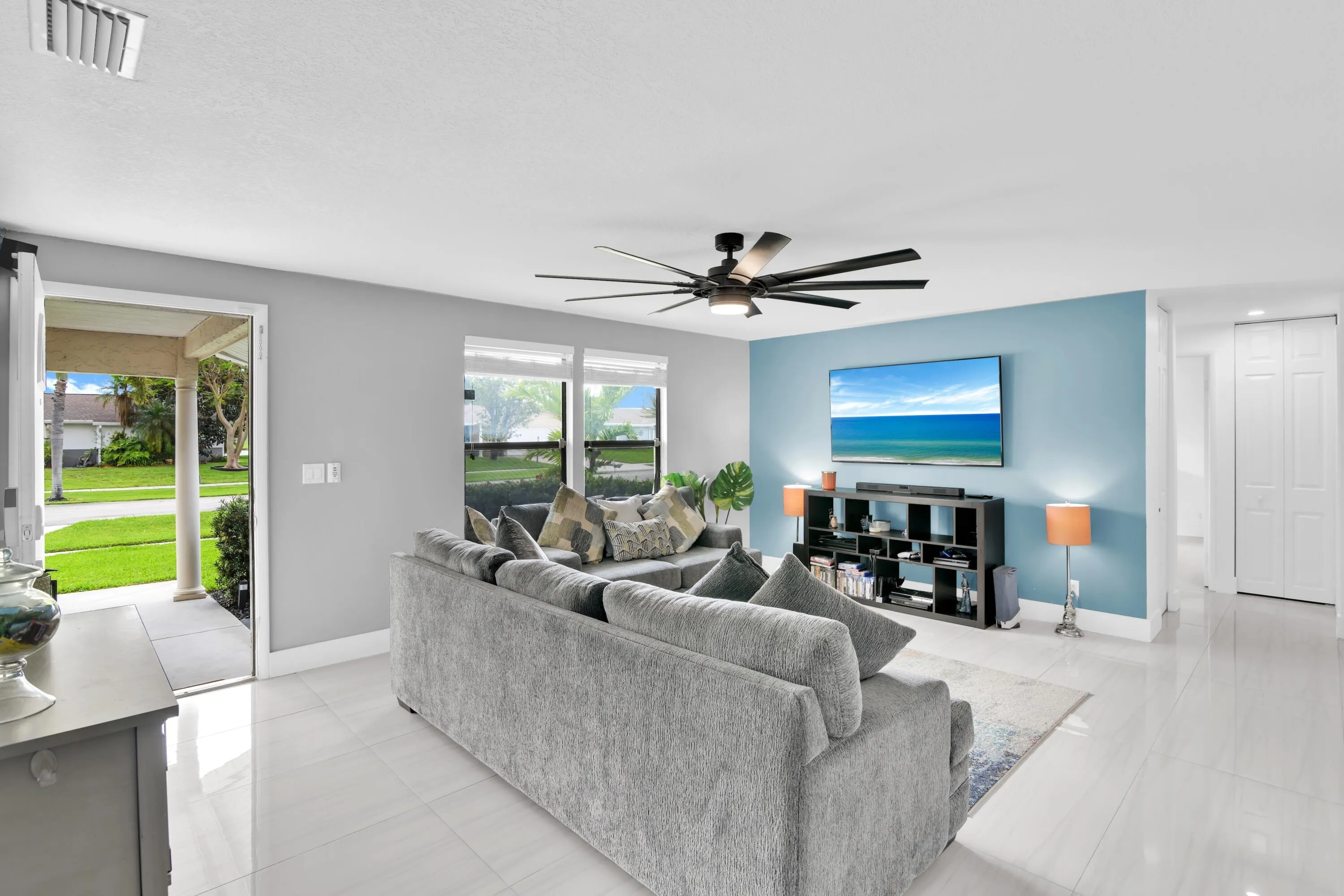 8411 Theresa Rd, Boynton Beach -17
