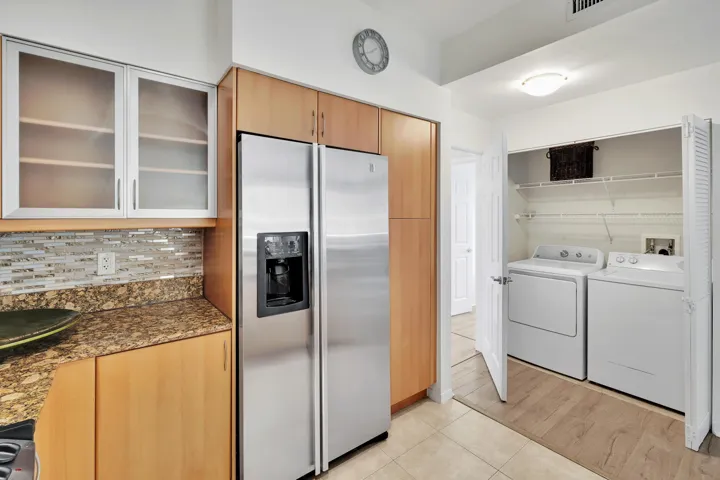 10 Kitchen (5)