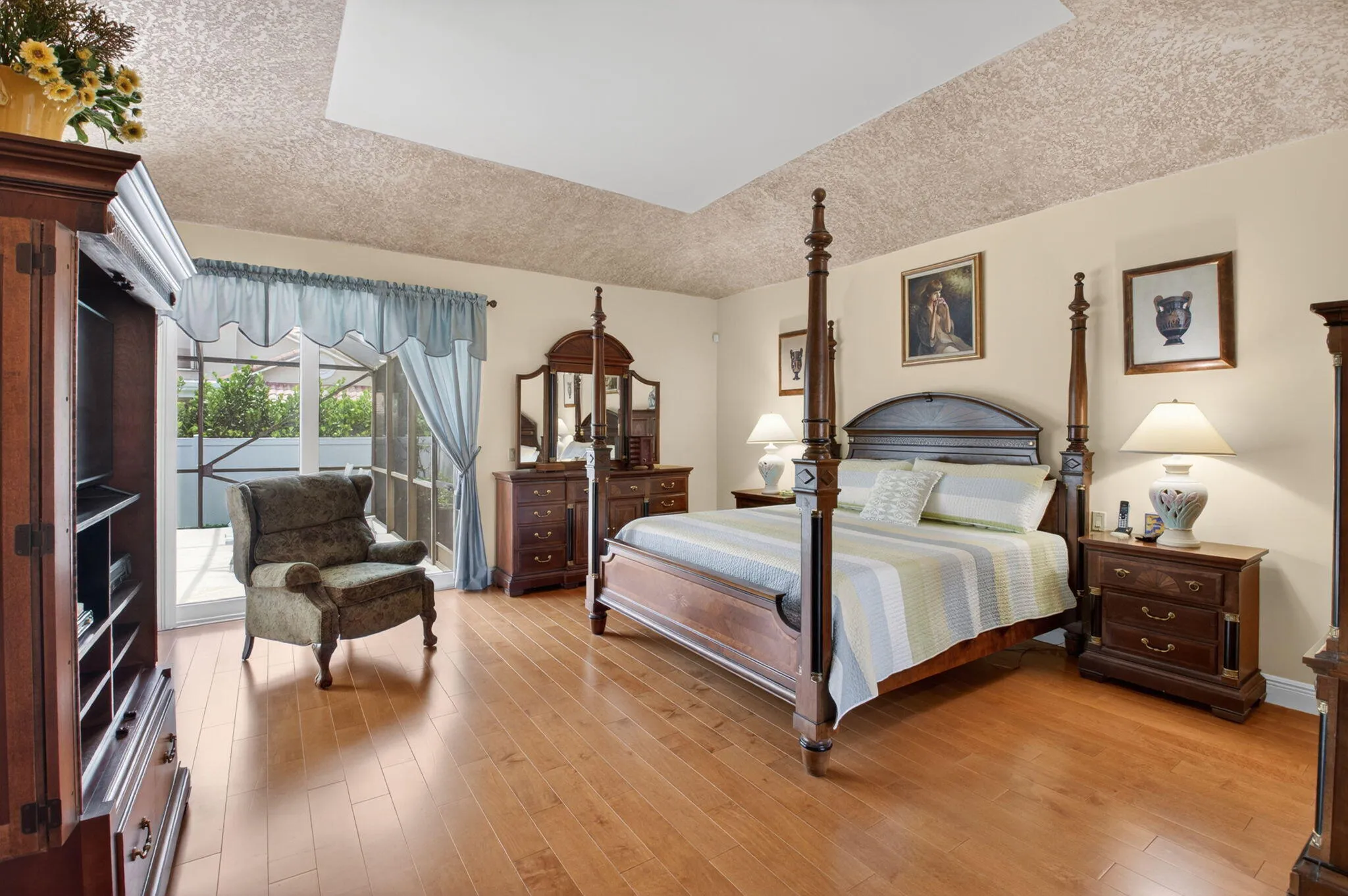 Property photo 34