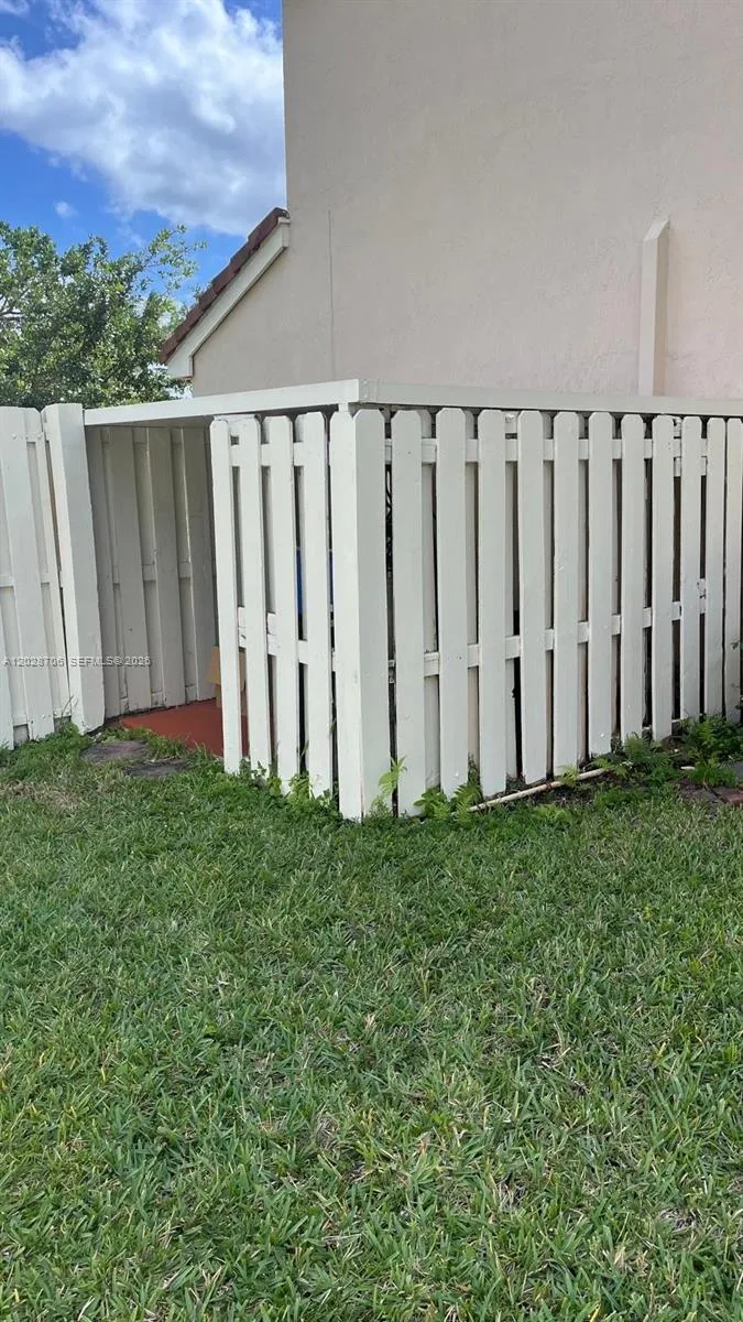 Property photo 43
