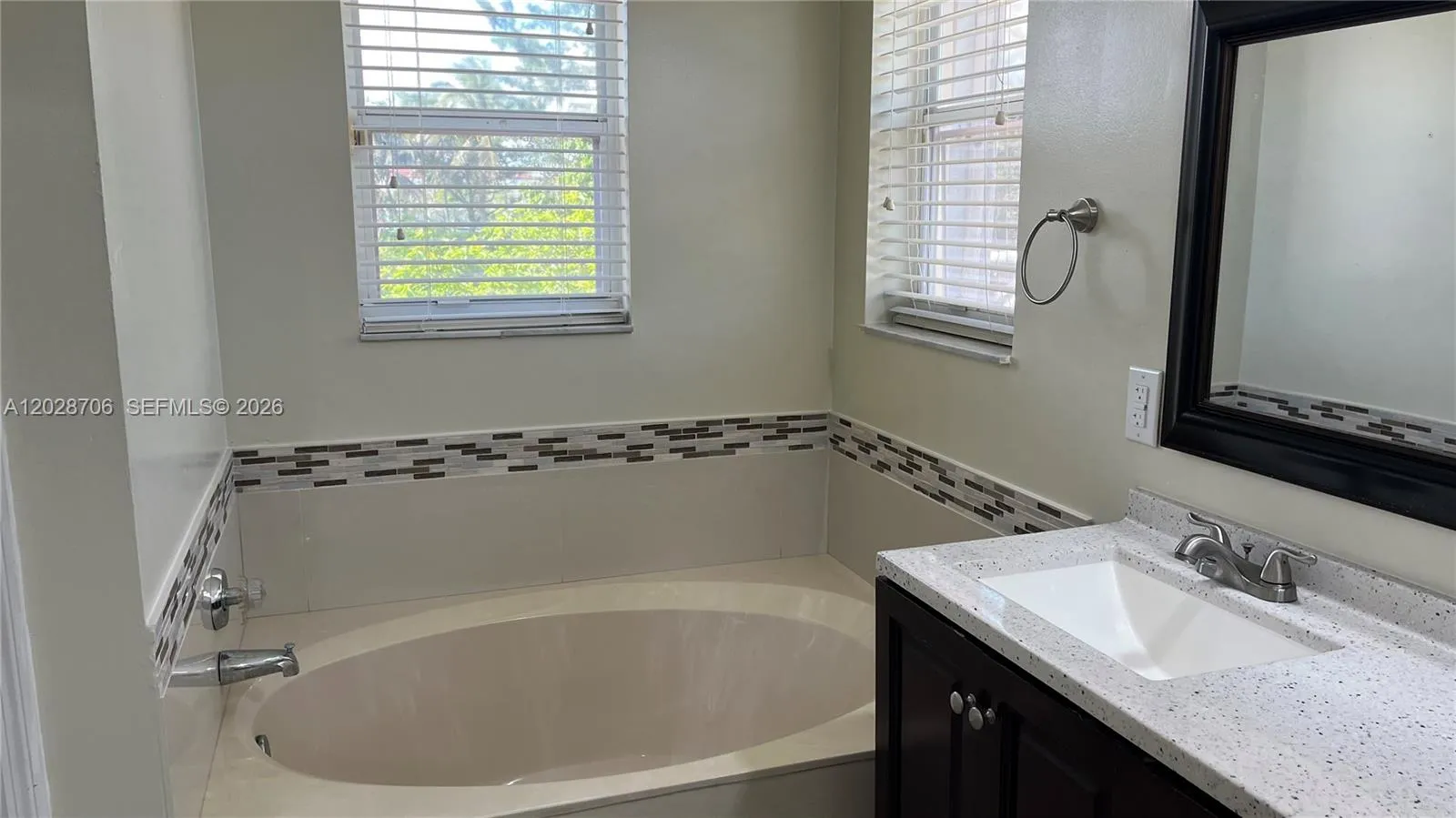 Property photo 52