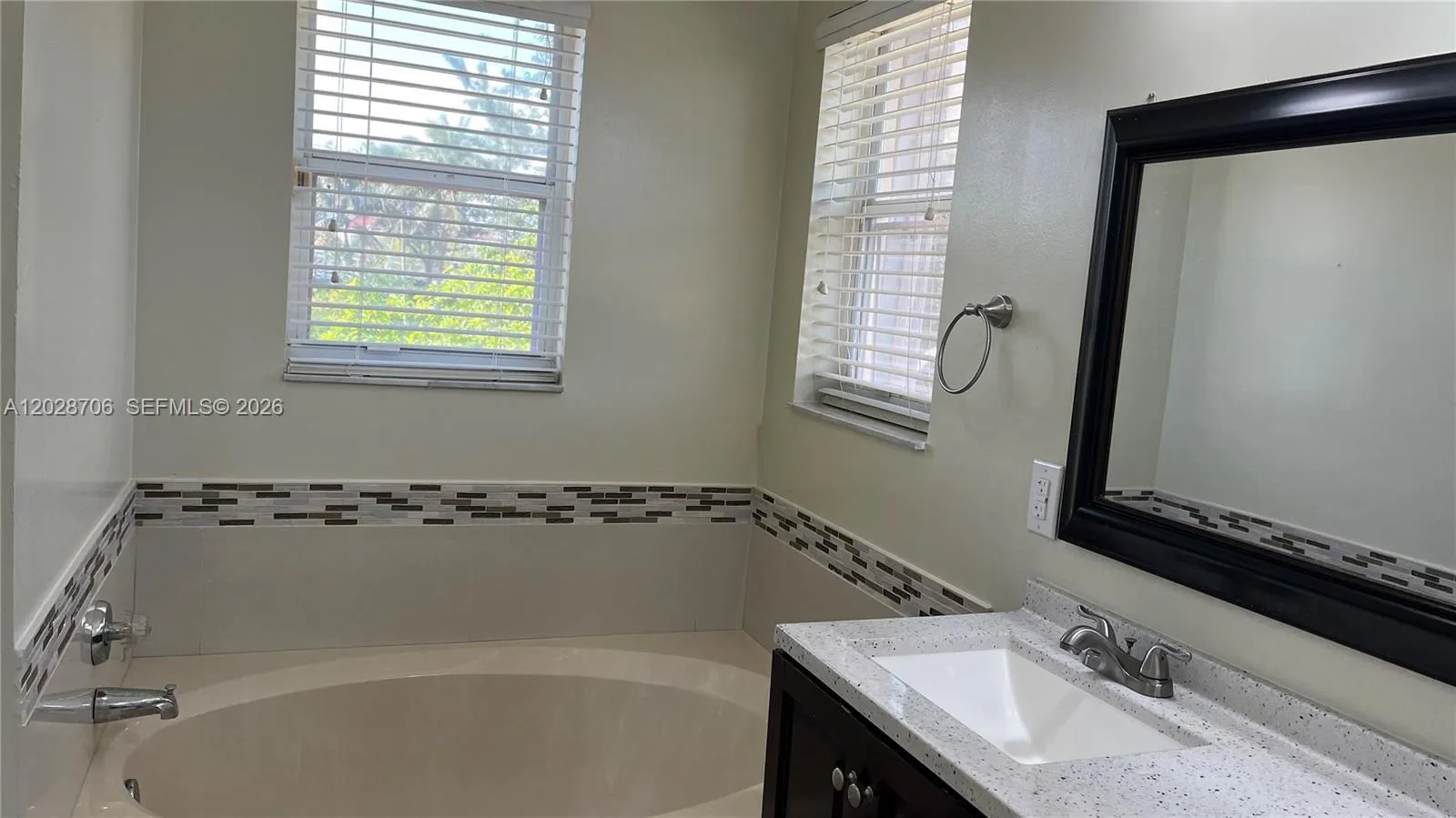 Property photo 54