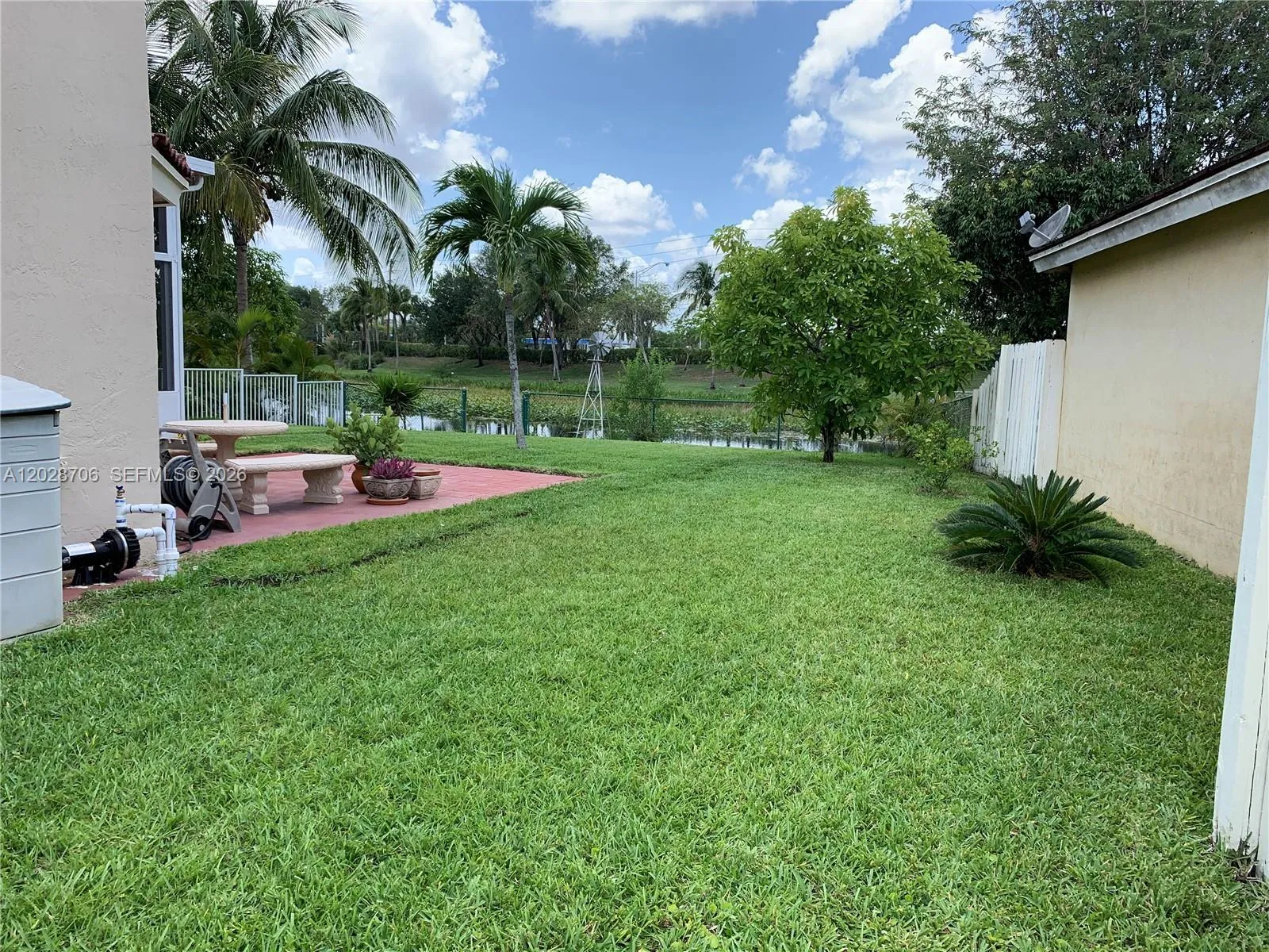 Property photo 33