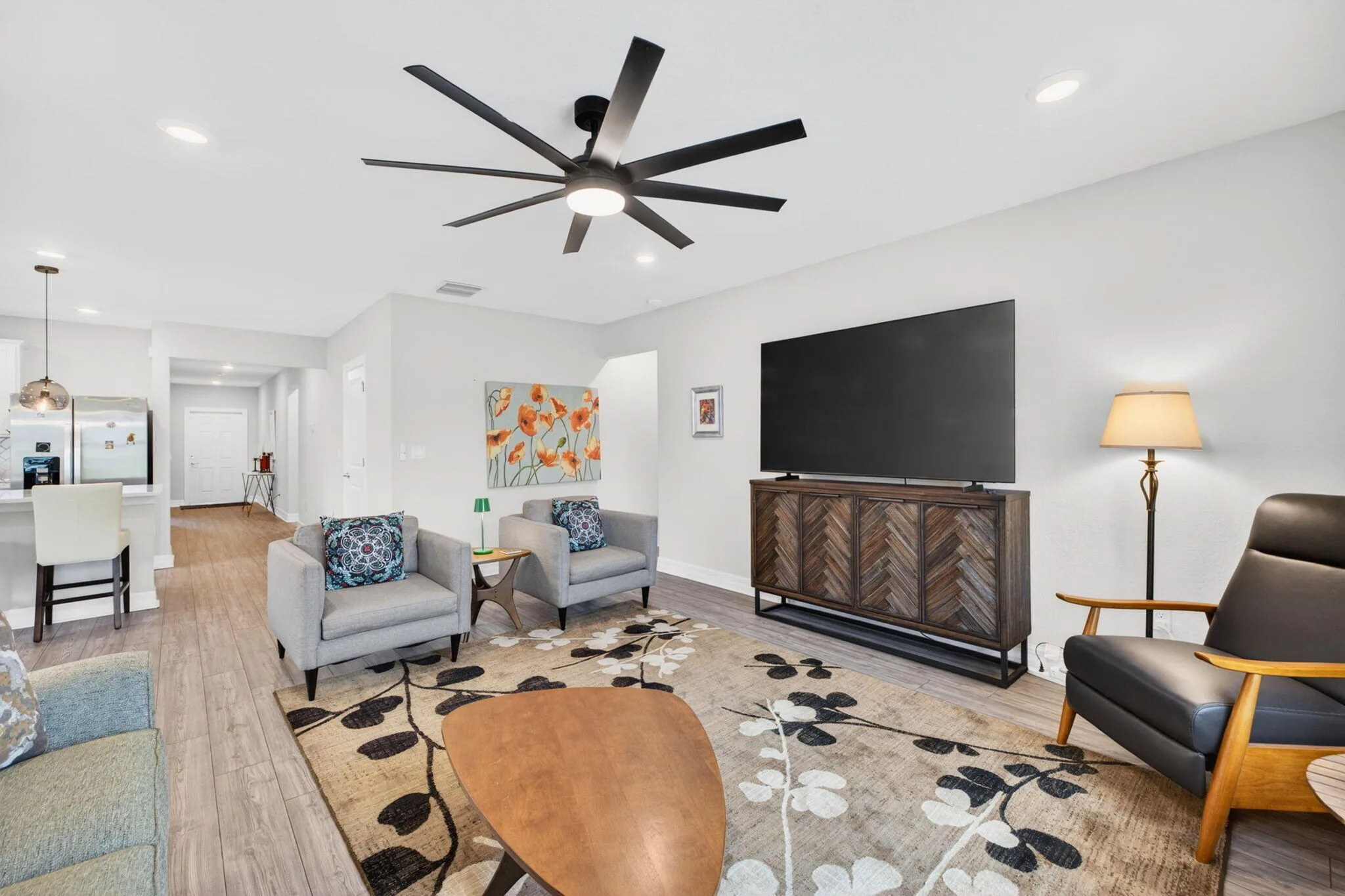 12-web-or-mls-699A3712