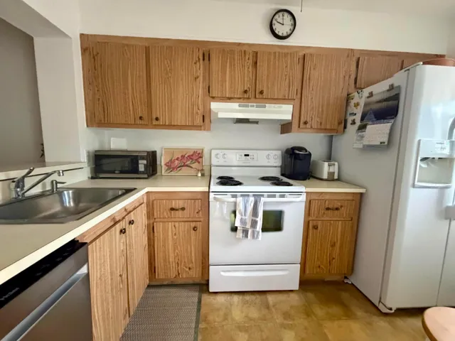 Kitchen 3