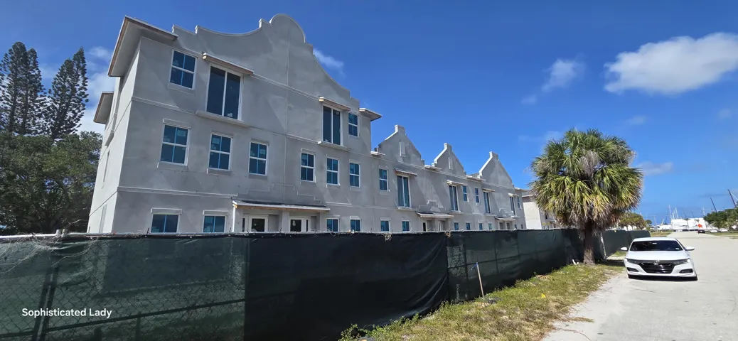 Exterior 3 story