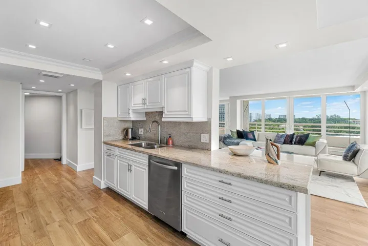 OPEN KITCHEN CONCEPT