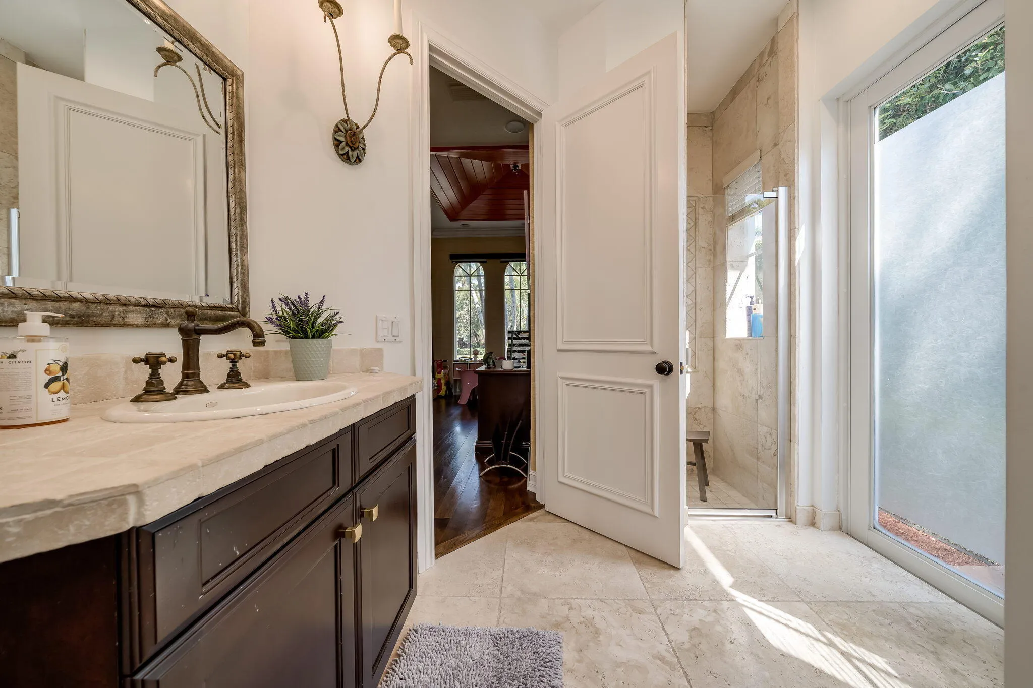 Property photo 50