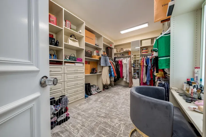 70-web-or-mls-DSC02329int