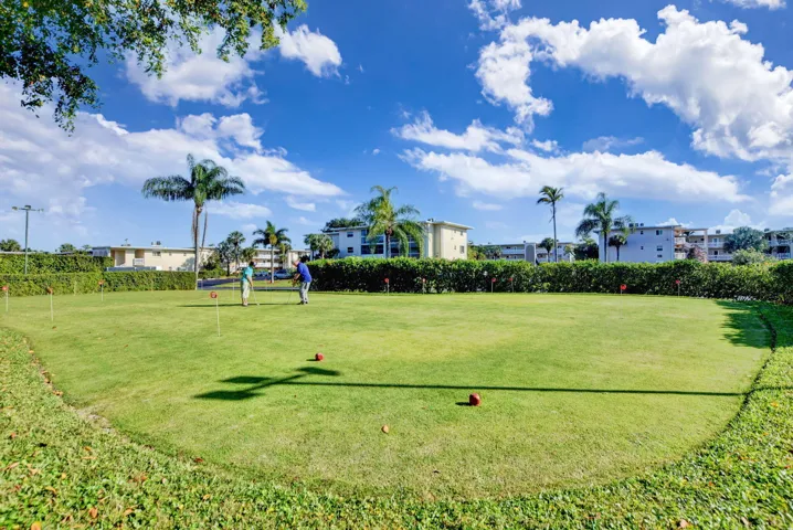 Putting Green
