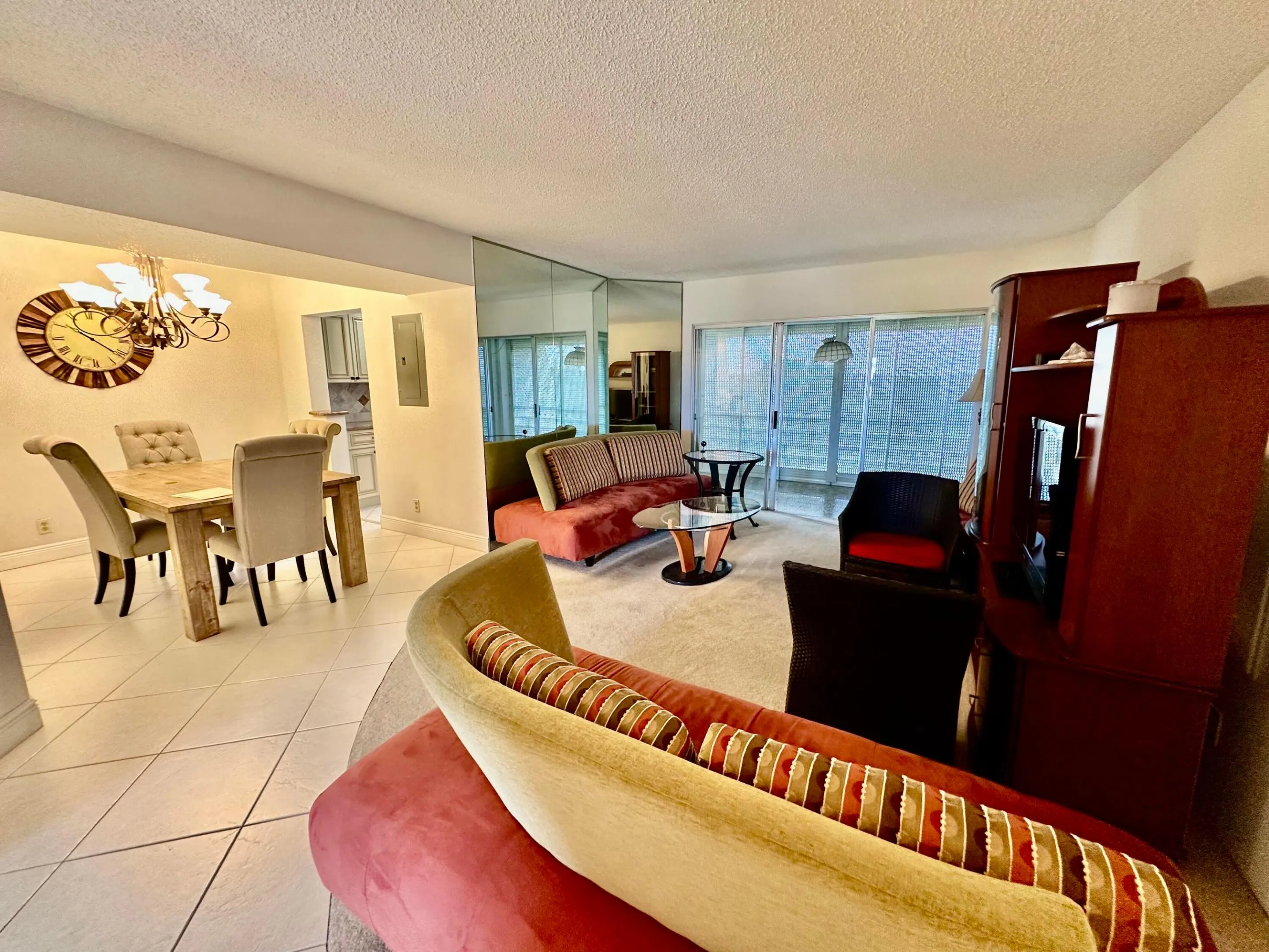 Living/Dining room
