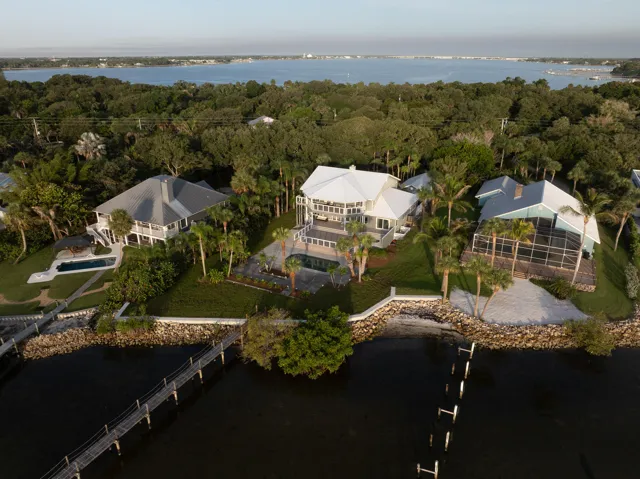 114 N Sewall's Point Rd, Sewall's Point,