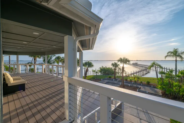 114 N Sewall's Point Rd, Sewall's Point,