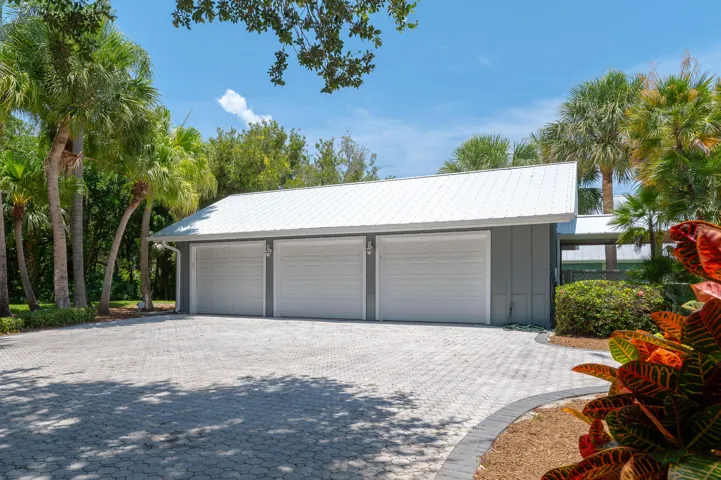 114 N Sewall's Point Rd, Sewall's Point,
