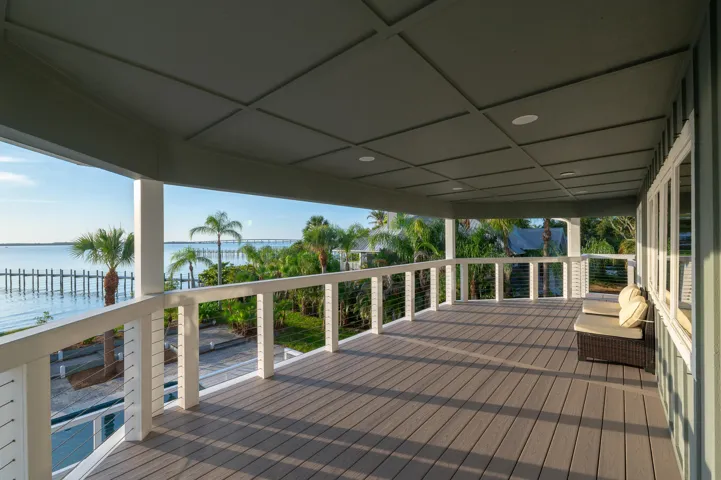 114 N Sewall's Point Rd, Sewall's Point,