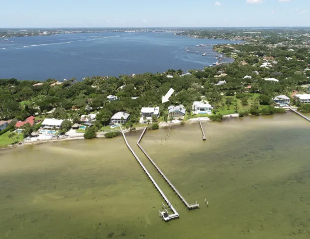 Arrow DJI_0128