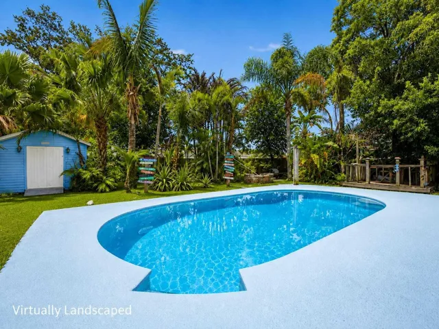 325 Dearman Pool Pic 01