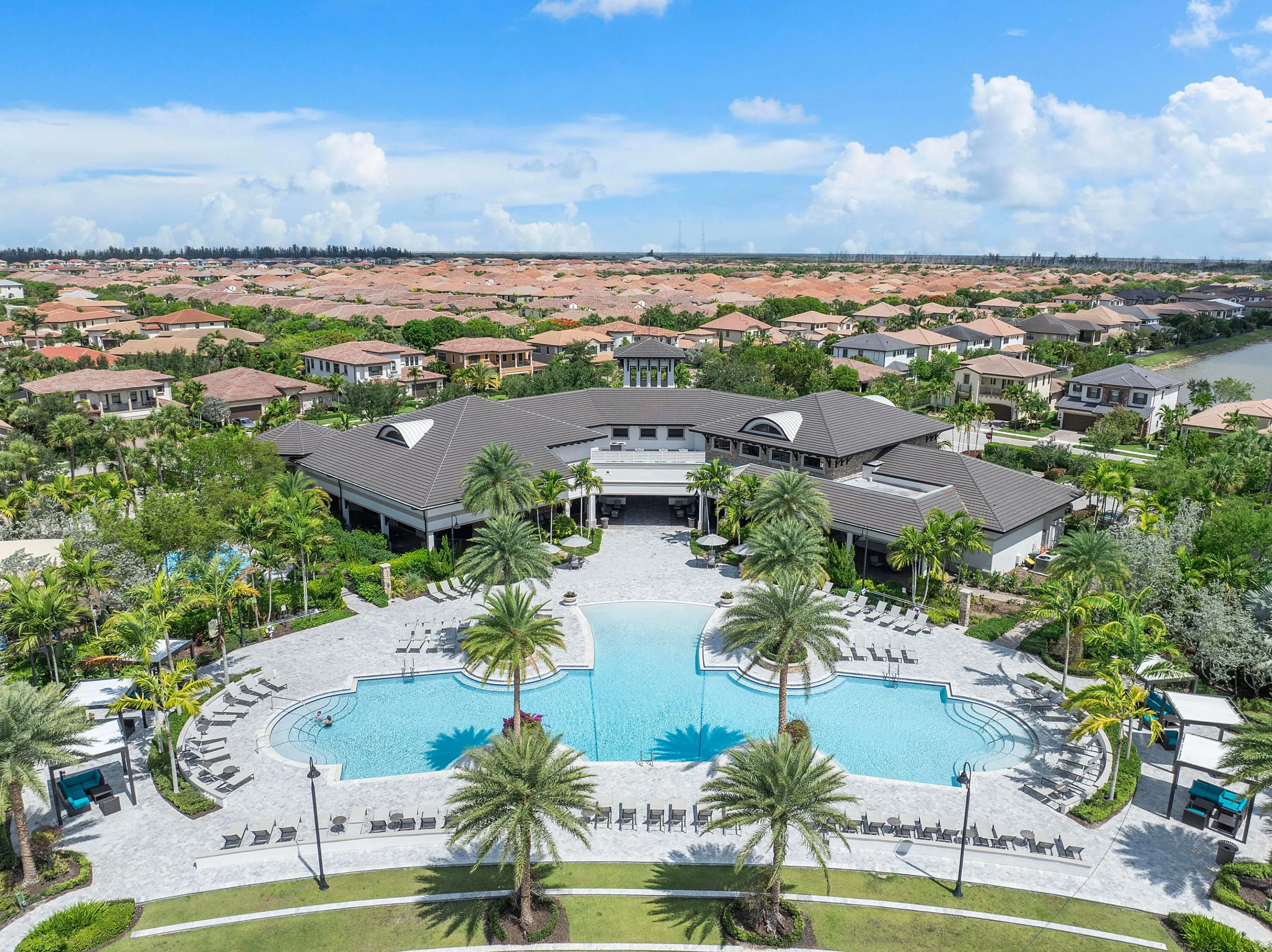 11425 Watercrest Cir E _007