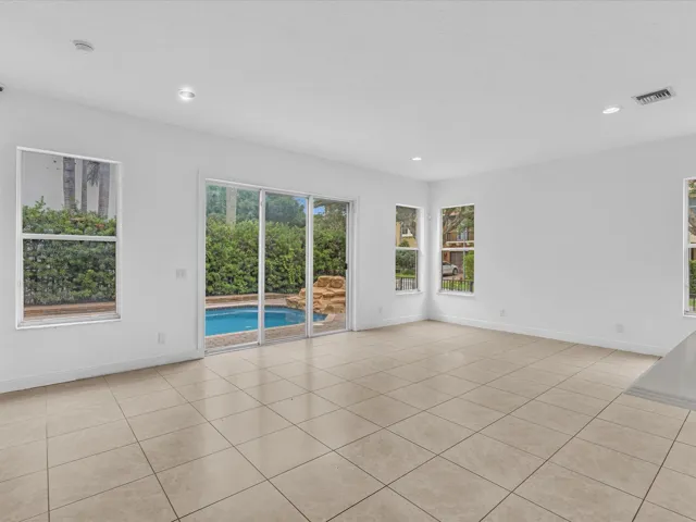 033-FPP00366