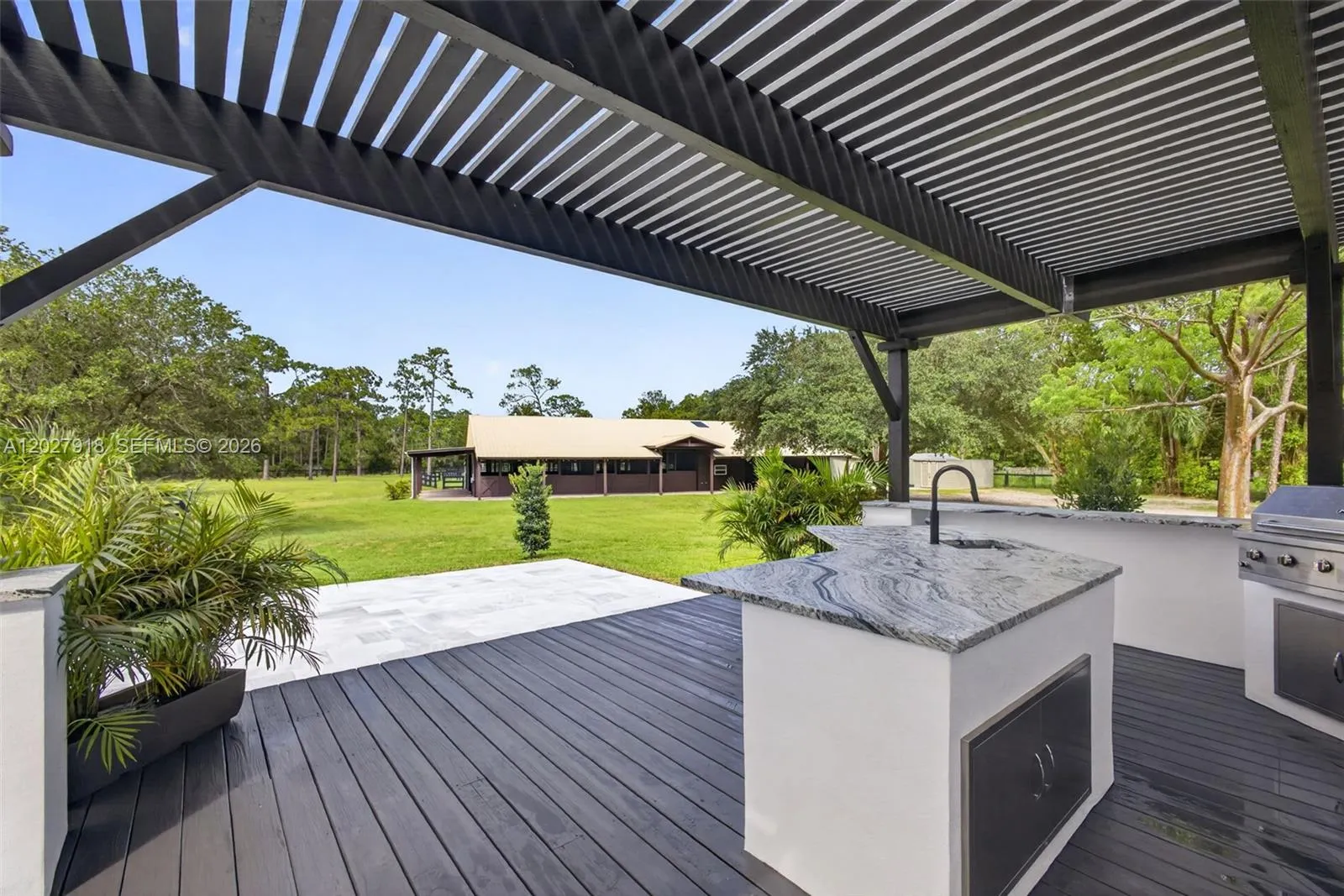 Property photo 105