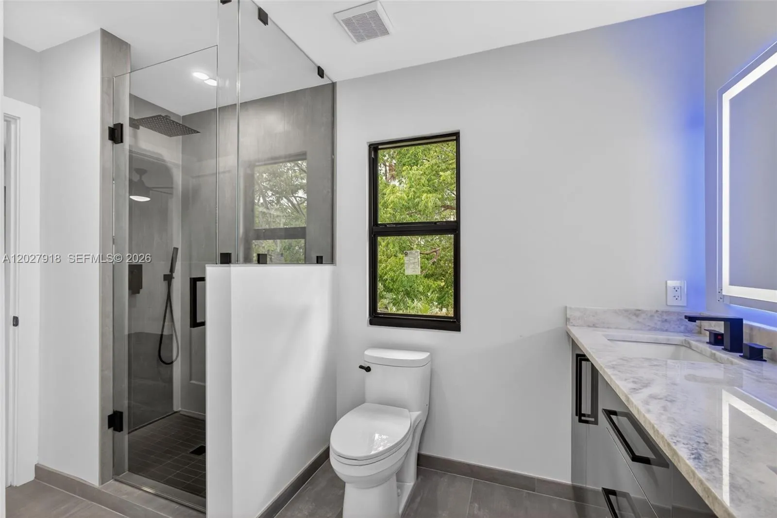 Property photo 94