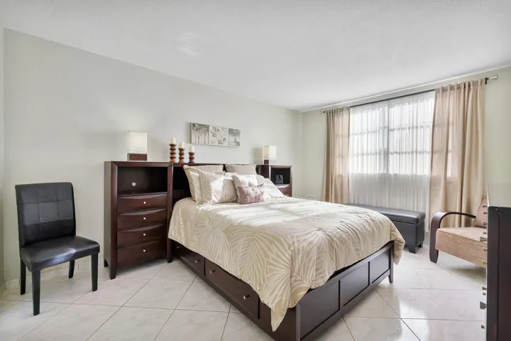 2900 Nw 47th Terr 304B_001
