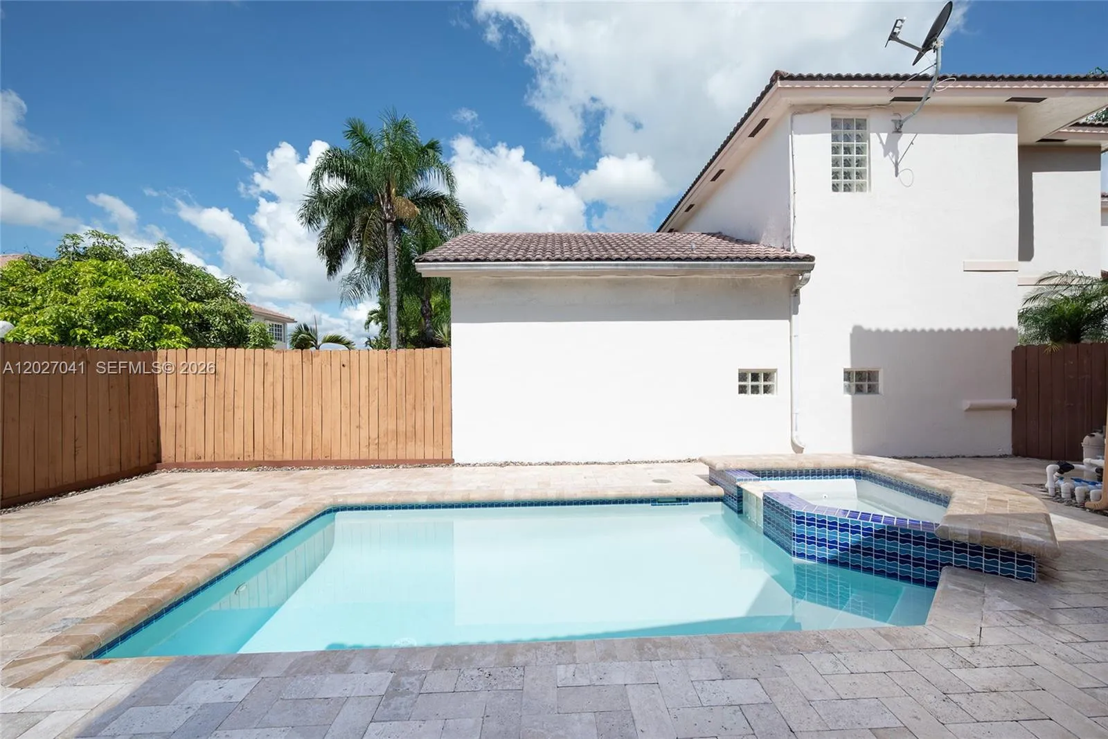 Property photo 44